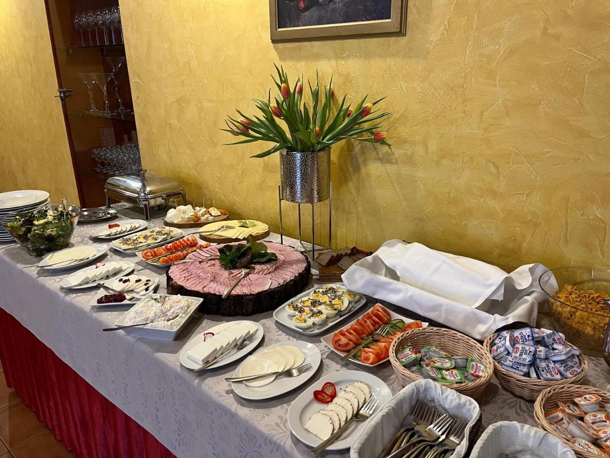 Bajka Hotel Krynica-Zdrój Kültér fotó